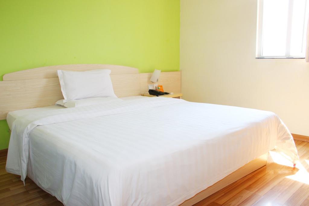 7Days Inn Chongqing Daxigou Renhe Street Exterior foto